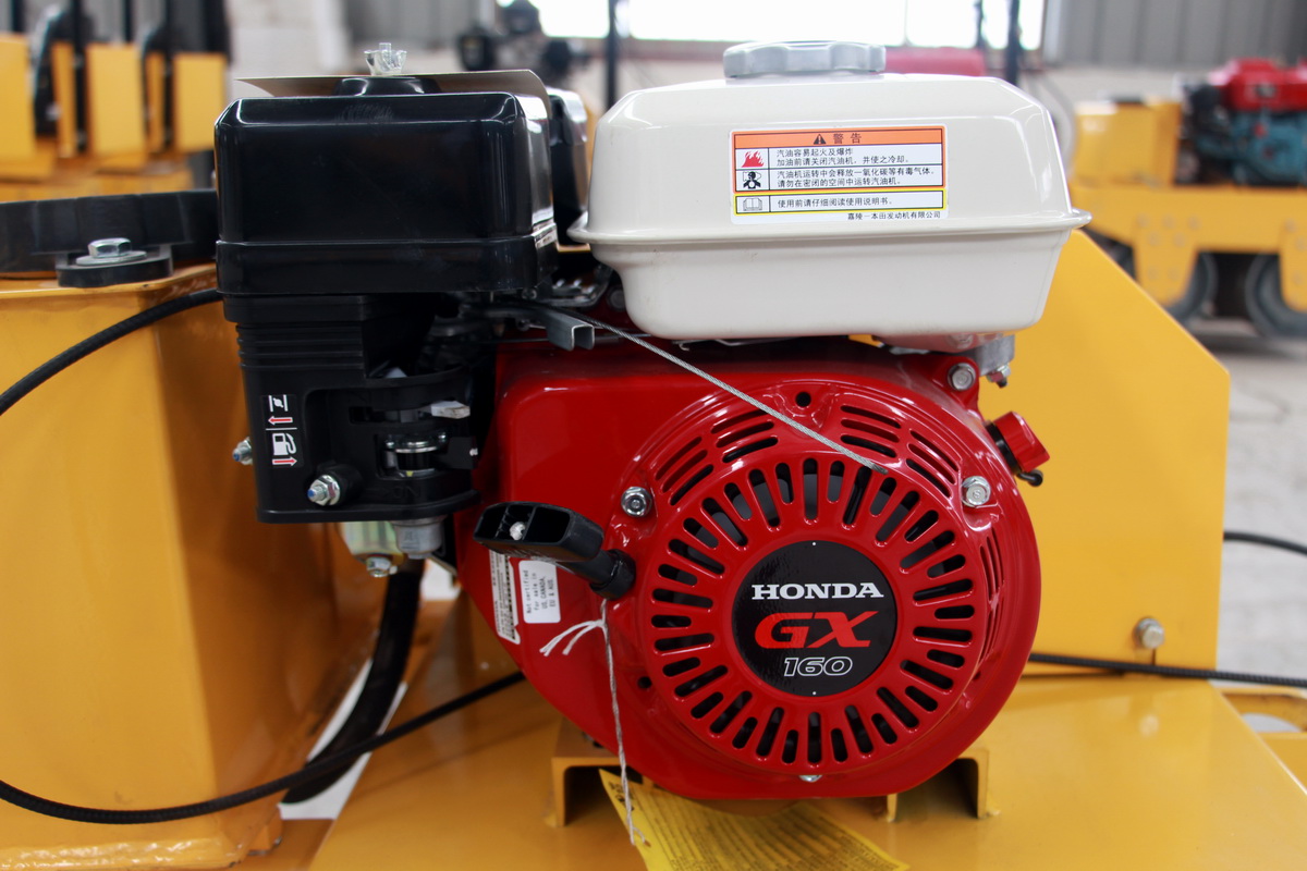 HW-450手扶式壓路機